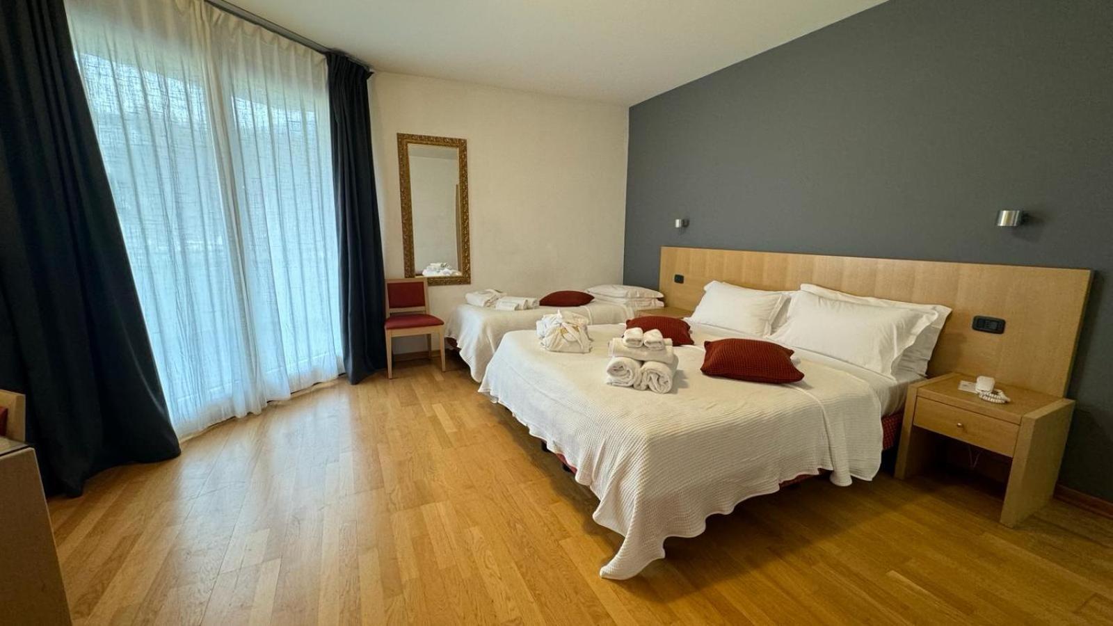 Hotel Oasi Wellness & Spa Ρίβα ντελ Γκάρντα Εξωτερικό φωτογραφία