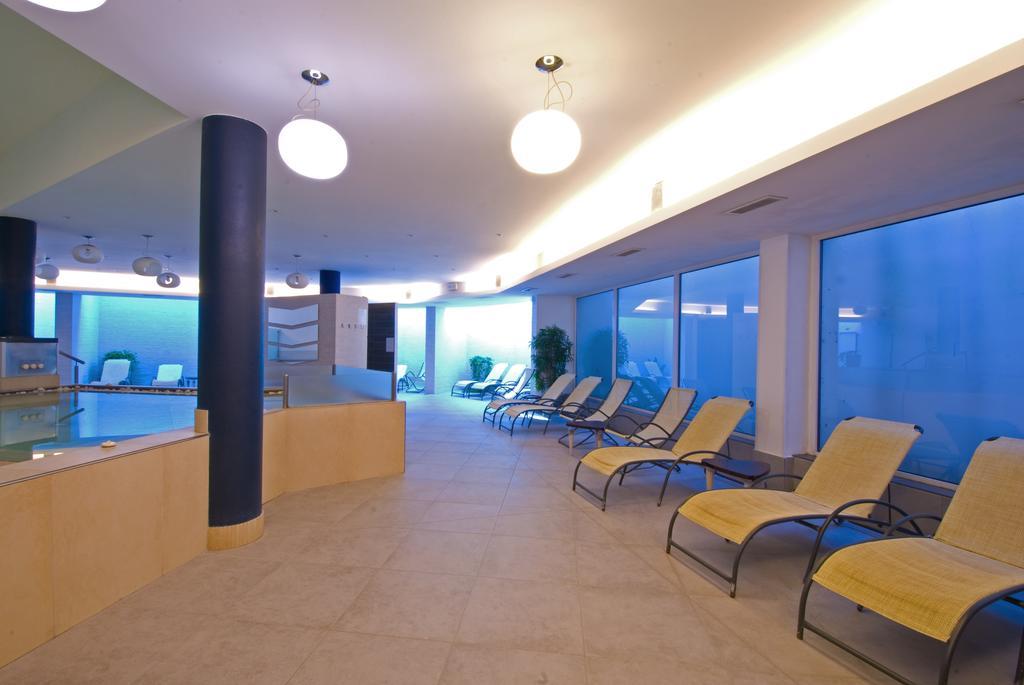 Hotel Oasi Wellness & Spa Ρίβα ντελ Γκάρντα Εξωτερικό φωτογραφία