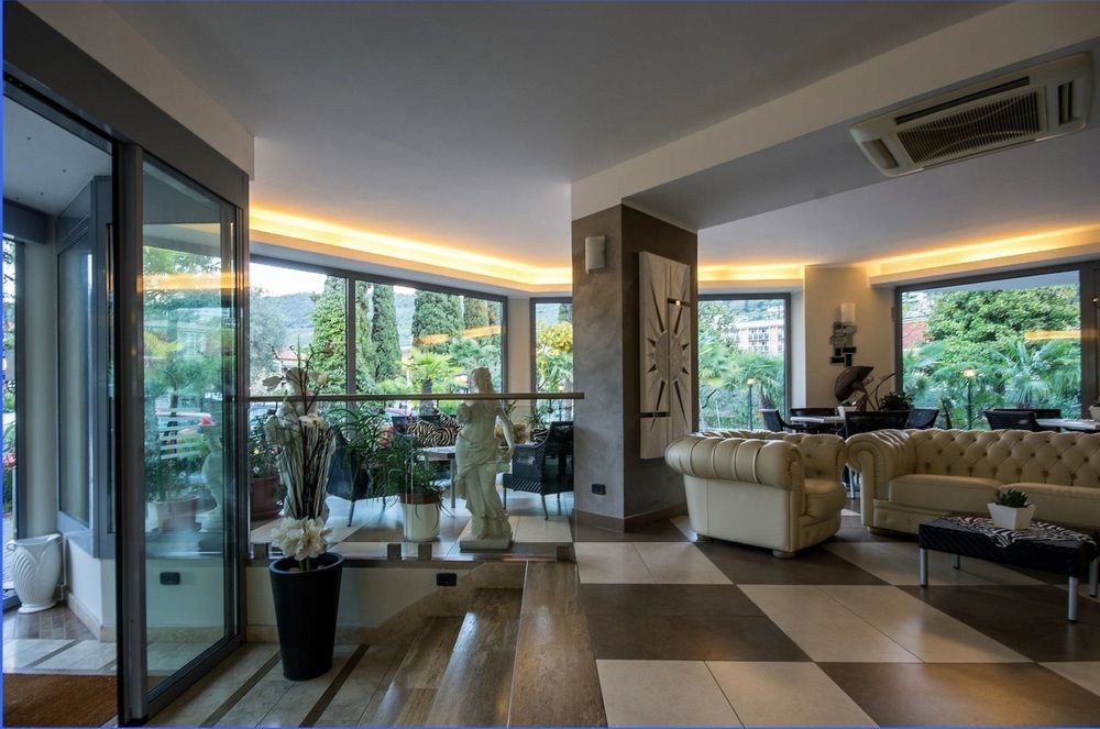 Hotel Oasi Wellness & Spa Ρίβα ντελ Γκάρντα Εξωτερικό φωτογραφία